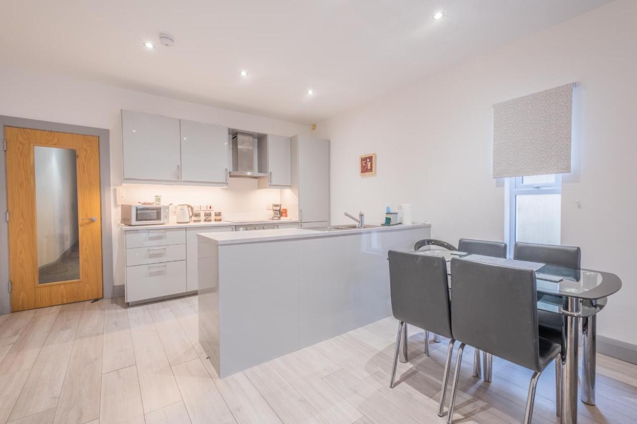 Portrush Marine Apartments Flat 5 Экстерьер фото